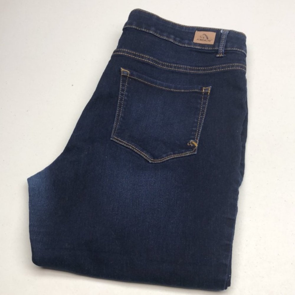 DARKWASH JORDACHE STRETCH CROP JEGGINGS XL (18/34) 😎